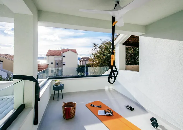 Cozy In With Sauna Biograd Na Moru
