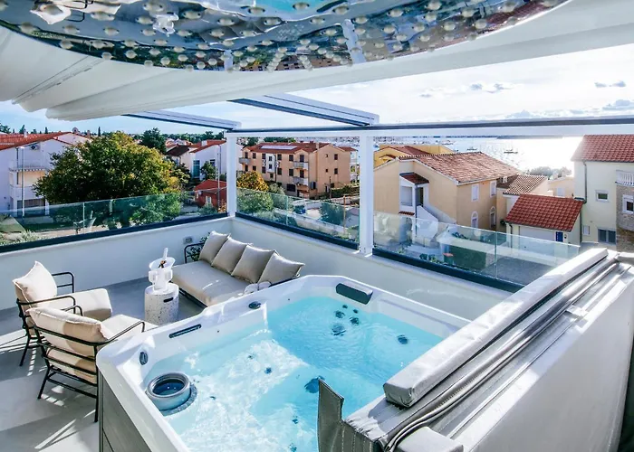 Cozy In With Sauna Biograd Na Moru